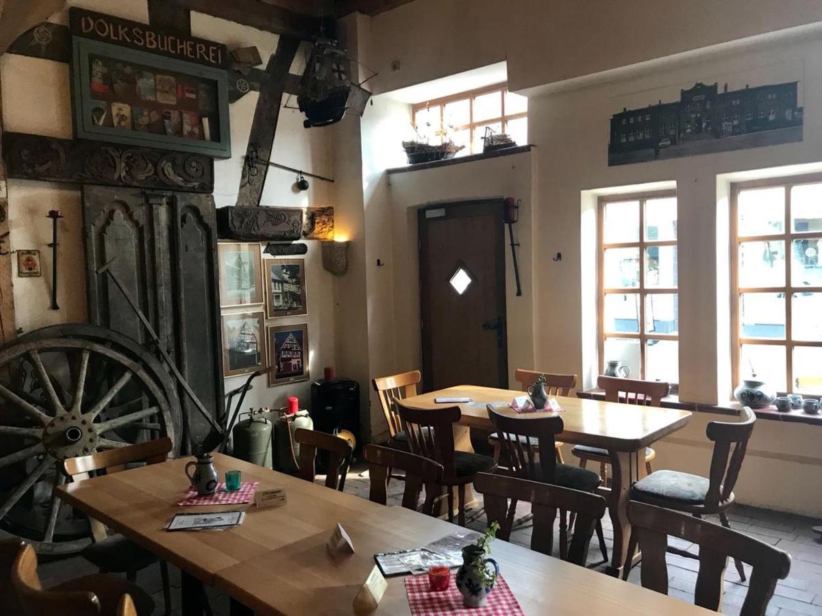 Hotel-Pension Markt-Scheune Anno 1652 Vlotho Eksteriør billede